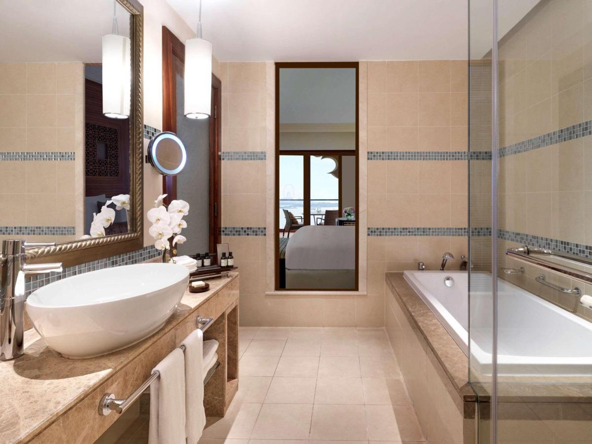 Fairmont The Palm Resort Dubai