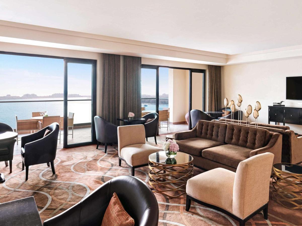 Fairmont The Palm 5*