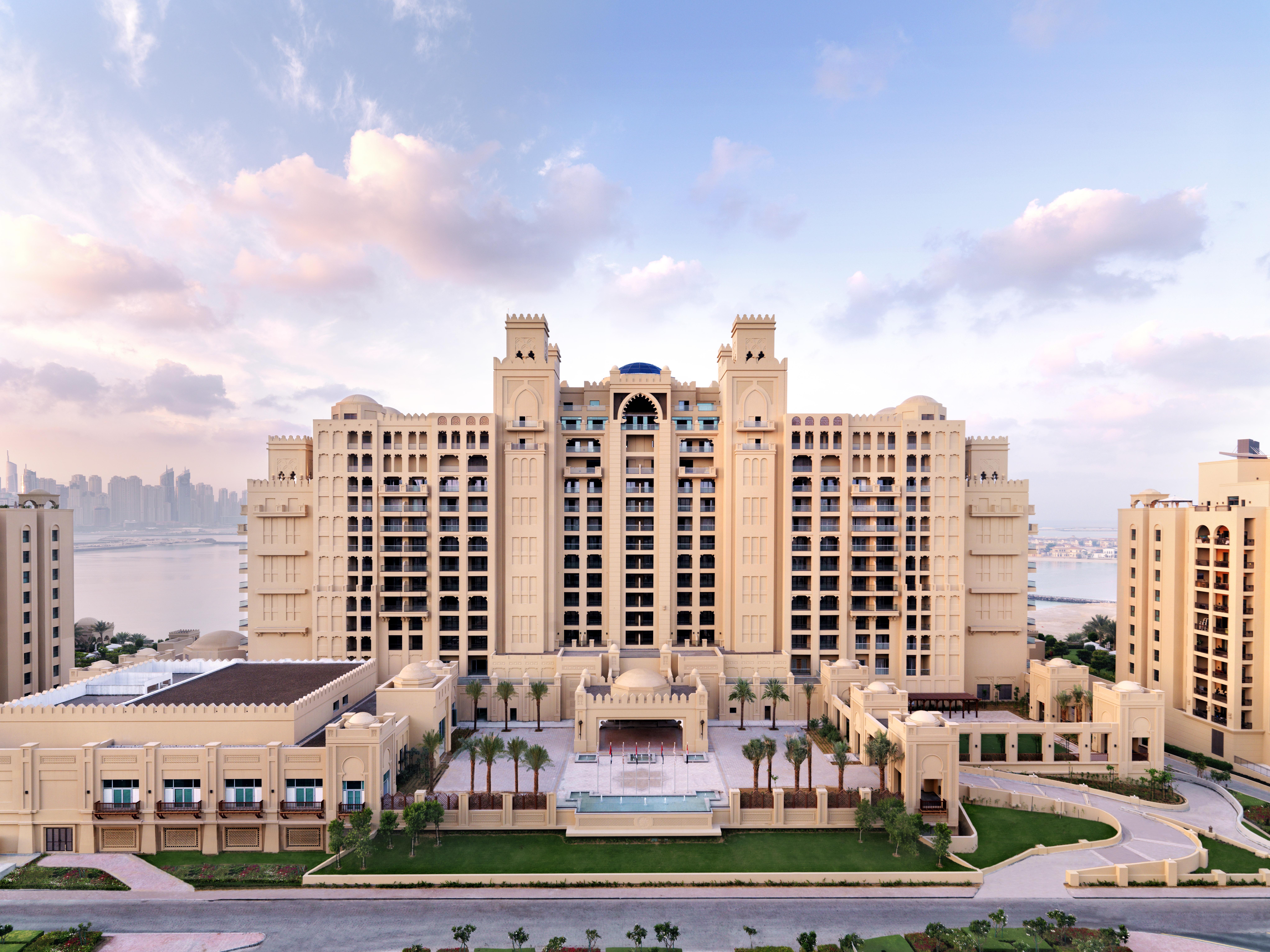 Fairmont The Palm Resort Dubai